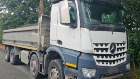 Laois gardaí arrest trucker on cocaine Laois gardaí arrest trucker on cocaine